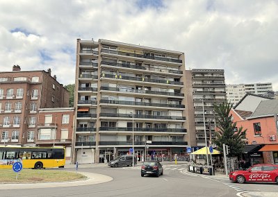 Façade